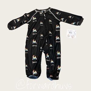 MLB Genuine Miami Marlins Infant 3/6 Month Pajama Sleeper One Piece NWT